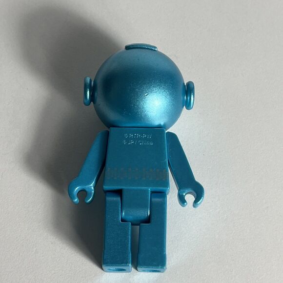 Ryans World Shiny Blue Astronaut Ryan Action Figure 3" - Picture 2 of 5